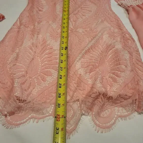 Lace cocktail Dress With Bell Sleeves Size M Coquette Feminine Romantic Boho - Picture 3 of 7